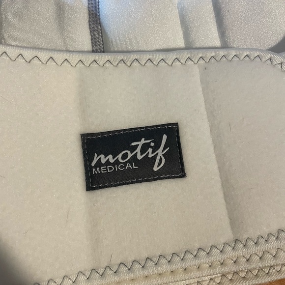 EUC Motif Medical Pregnancy Back Brace - Picture 2 of 7